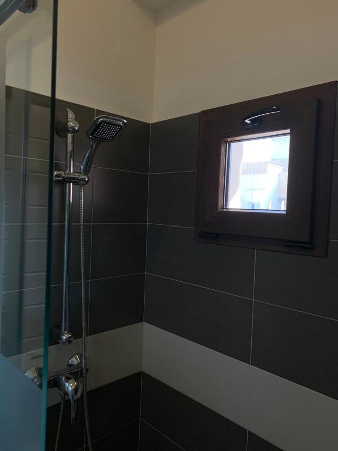 Aquarama Rooms & Apartments Torre Squillace Bagian luar foto